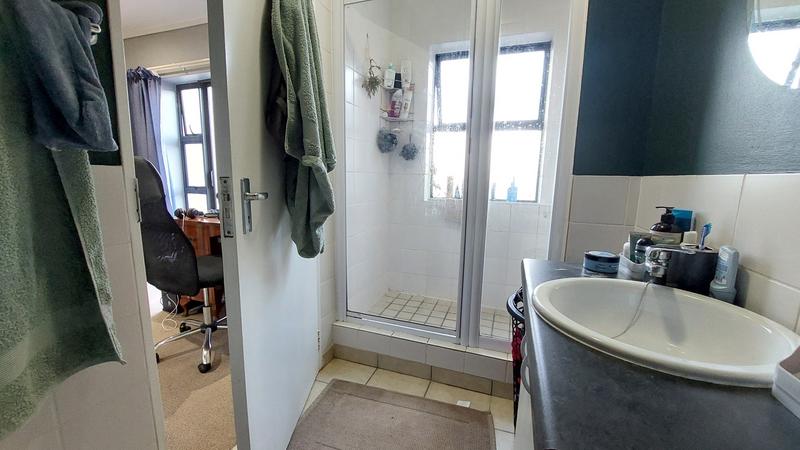 2 Bedroom Property for Sale in Tyger Waterfront Western Cape